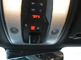 Volvo XC60 2.0 D4 R-Design Panodak Camera Leder NL Auto € 1930.- rest BPM thumbnail 17