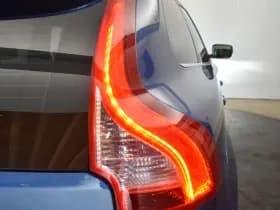 Volvo XC60 2.0 D4 R-Design Panodak Camera Leder NL Auto € 1930.- rest BPM thumbnail 32