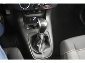 Citroën C3 1.2 PureTech S&S Feel Panodak PDC thumbnail 3