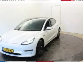 Tesla Model 3 Long Range 75 kWh 351Pk El aKlep + Seats Camera Leder