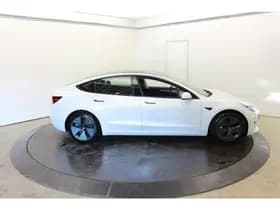 Tesla Model 3 Long Range 75 kWh 351Pk El aKlep + Seats Camera Leder thumbnail 13