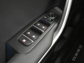 Kia Ceed 1.6 GDI PHEV Dynamic thumbnail 36