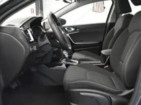 Kia Ceed 1.6 GDI PHEV Dynamic thumbnail 38