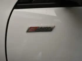 Ford Kuga 2.5 PHEV ST-Line X thumbnail 24