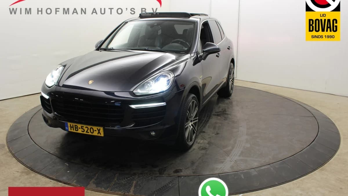 Porsche Cayenne 3.0 S E-Hybrid APK 03-2027 Panoramadak Bose Luchtvering — foto 1
