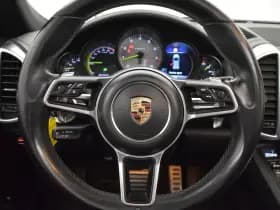 Porsche Cayenne 3.0 S E-Hybrid APK 03-2027 Panoramadak Bose Luchtvering thumbnail 20