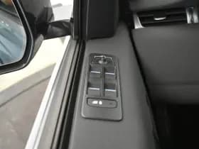 Land Rover Discovery Sport 1.5 P300e PHEV Dynamic SE Pano El. AKlep 360° Camera Virtual Vol Leer Stoelverwarming thumbnail 29