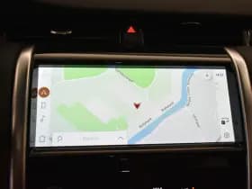 Land Rover Discovery Sport 1.5 P300e PHEV Dynamic SE Pano El. AKlep 360° Camera Virtual Vol Leer Stoelverwarming thumbnail 8