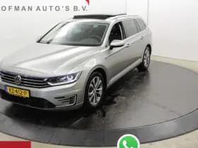 Volkswagen Passat GTE incl winterset Virtual Panodak Leer Camera Trekh