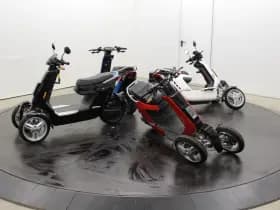 Move Brommobiel 45 2PK 90 km actieradius Geen Helm Plicht!! thumbnail 32