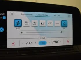 Volkswagen Golf GTE 1.4 TSI PHEV Plug-in 245 Pk Panodak Camera Virtual Navi thumbnail 16