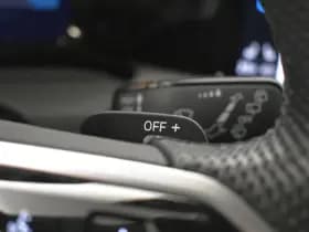 Volkswagen Golf GTE 1.4 TSI PHEV Plug-in 245 Pk Panodak Camera Virtual Navi thumbnail 25