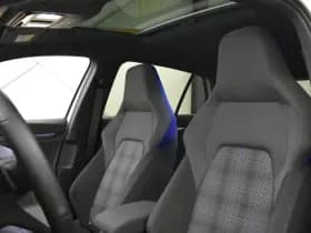 Volkswagen Golf GTE 1.4 TSI PHEV Plug-in 245 Pk Panodak Camera Virtual Navi thumbnail 4