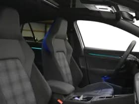 Volkswagen Golf GTE 1.4 TSI PHEV Plug-in 245 Pk Panodak Camera Virtual Navi thumbnail 38