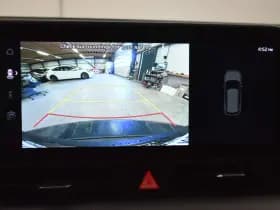 Kia Sportage 1.6 T-GDi Plug-in Hybrid AWD DynamicPlusLine PHEV thumbnail 2