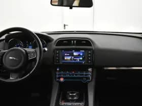 Jaguar F-PACE 2.0 Prestige 20 D 180 PK Lage Kilometers NAP thumbnail 29