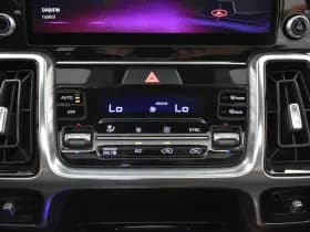 Kia Sorento 1.6 T-GDI Plug-in Hybrid 4WD ExecutiveLine thumbnail 25