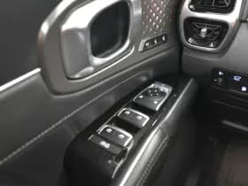 Kia Sorento 1.6 T-GDI Plug-in Hybrid 4WD ExecutiveLine thumbnail 28