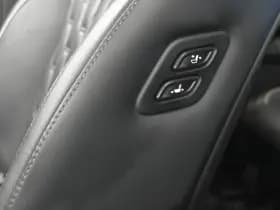 Kia Sorento 1.6 T-GDI Plug-in Hybrid 4WD ExecutiveLine thumbnail 31