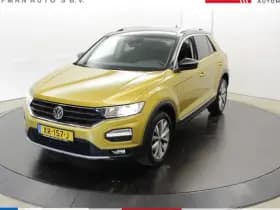 Volkswagen T-Roc 1.0 TSI Style 2-Tone Camera Apple Carplay Adapt-cruise Clima 1e eigenaar
