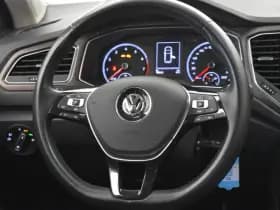 Volkswagen T-Roc 1.0 TSI Style 2-Tone Camera Apple Carplay Adapt-cruise Clima 1e eigenaar thumbnail 19