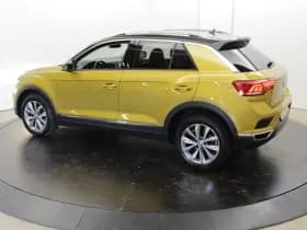Volkswagen T-Roc 1.0 TSI Style 2-Tone Camera Apple Carplay Adapt-cruise Clima 1e eigenaar thumbnail 44