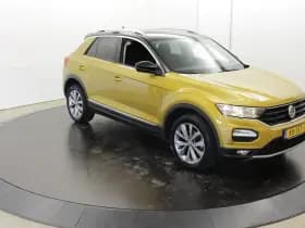 Volkswagen T-Roc 1.0 TSI Style 2-Tone Camera Apple Carplay Adapt-cruise Clima 1e eigenaar thumbnail 64