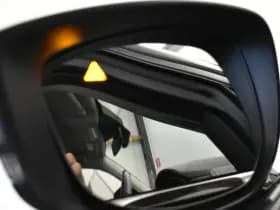 Mazda CX-30 2.0 e-SkyActiv-X M Hybrid Luxury Cam Leer EL aKlep + Stoelen Navi Dhoek Detectie thumbnail 6