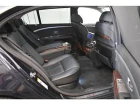 BMW 7 Serie 760Li Vol Optie's Nieuwstaat + DEALER ONDERHOUDEN YOUNGTIMER thumbnail 32