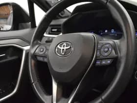 Toyota RAV4 2.5 Hybrid AWD Bi-Tone Innovation Panodak Trekhaak 1650kg Camera thumbnail 25