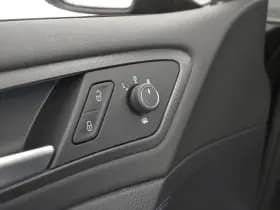 Volkswagen Golf 1.4 TSI PHEV thumbnail 23