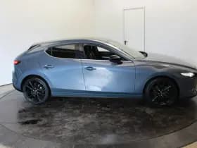 Mazda 3 2.0 e-SkyActiv-X M Hybrid 180 PKLuxury Trekh 360ºCamera Bose Vol Leder dodeh detec thumbnail 14