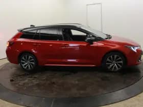 Toyota Corolla 1.8 Hybrid Premium Head-Up Virtual EL aKlep Bi-Tone Cam Cruise Stoel + Stuur Ver Navi thumbnail 15