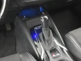 Toyota Corolla 1.8 Hybrid Premium Head-Up Virtual EL aKlep Bi-Tone Cam Cruise Stoel + Stuur Ver Navi thumbnail 30