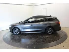 Ford Focus Wagon 1.0 EcoBoost 168PK Hybrid ST Line Cam Dhoek Winterpack Head-Up thumbnail 9