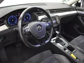 Volkswagen Passat GTE SOH 88% Virtual Trekh apk 02-2027 Leer Panodak Camera NAP thumbnail 18