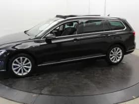 Volkswagen Passat GTE SOH 88% Virtual Trekh apk 02-2027 Leer Panodak Camera NAP thumbnail 55