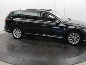 Volkswagen Passat GTE SOH 88% Virtual Trekh apk 02-2027 Leer Panodak Camera NAP thumbnail 77