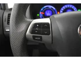 Toyota Auris 1.8 Full Hybrid Exe Camera Leder Groot Navi PDC Cruise thumbnail 23