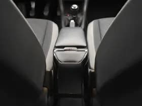 Volkswagen Up! Up 1.0 BMT 75PK cross Adapt.cruise Camera PDC thumbnail 33