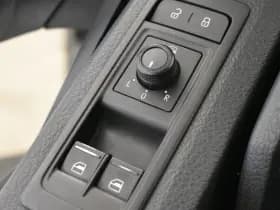 Volkswagen Transporter 2.0 TDI 150PK Euro 6 Automaat L+R Schuifd Navi 3Pers Trekh PDC Airco Cruise thumbnail 14