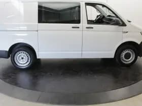 Volkswagen Transporter 2.0 TDI 150PK Euro 6 Automaat L+R Schuifd Navi 3Pers Trekh PDC Airco Cruise thumbnail 9