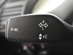 BMW I3 Exec. 120Ah 42Kwh Warmtepomp Camera Navi Stoelverw thumbnail 28