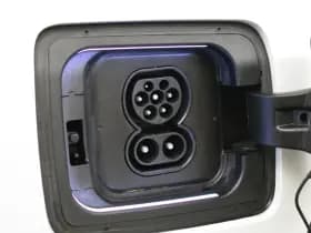 BMW I3 Exec. 120Ah 42Kwh Warmtepomp Camera Navi Stoelverw thumbnail 46