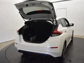 Nissan Leaf Tekna 40 kWh Vol Leer 360°Camera Bose Wegenbelasting vrij! thumbnail 49