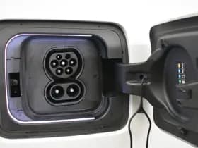 BMW I3 Executive 120Ah 42 kWh Warmtepomp CCS Snel lader Camera Stoelver. Navi thumbnail 5