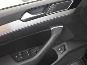 Volkswagen Passat GTE Pano Zwarte hemel Groot Navi EL Aklep Leder thumbnail 18