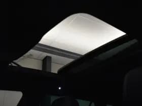 Volkswagen Passat GTE Pano Zwarte hemel Groot Navi EL Aklep Leder thumbnail 6