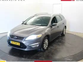 Ford Mondeo 161PK Titanium Dealer onderhouden Groot Navi incl set Nieuwe All Season