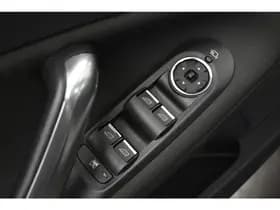 Ford Mondeo 161PK Titanium Dealer onderhouden Groot Navi incl set Nieuwe All Season thumbnail 22